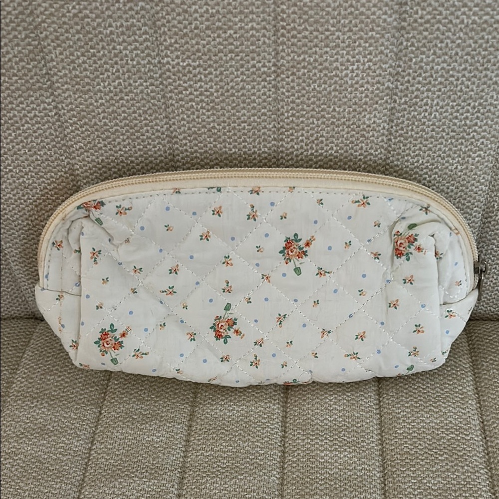 Cream Floral Cosmetic Bag with Zipper Closure